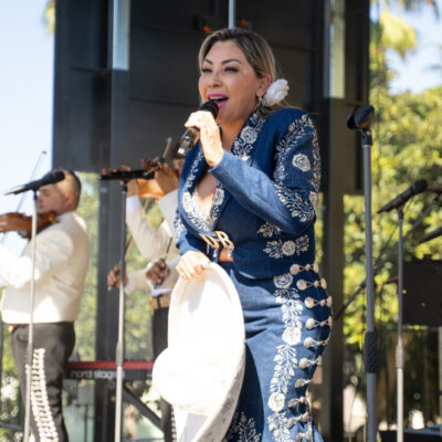 Deyra Barrera -Mariachi Performer_Mexican Singer_Songwriter_(2) Deyra Barrera -Mariachi Performer_Mexican Singer_Songwriter_(2)